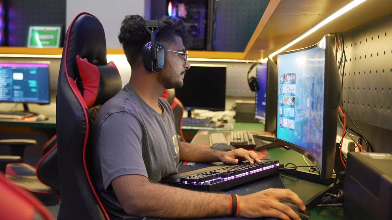desportz student nithin practicing gameplay
