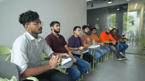 desportz students taking introductory session